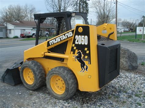 1986 mustang skid steer|mustang skid steer for sale.